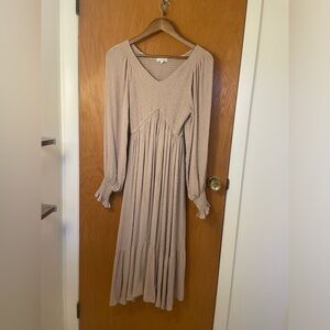 Beige / Lainey Smocked Dotted Midi Dress / Size Small